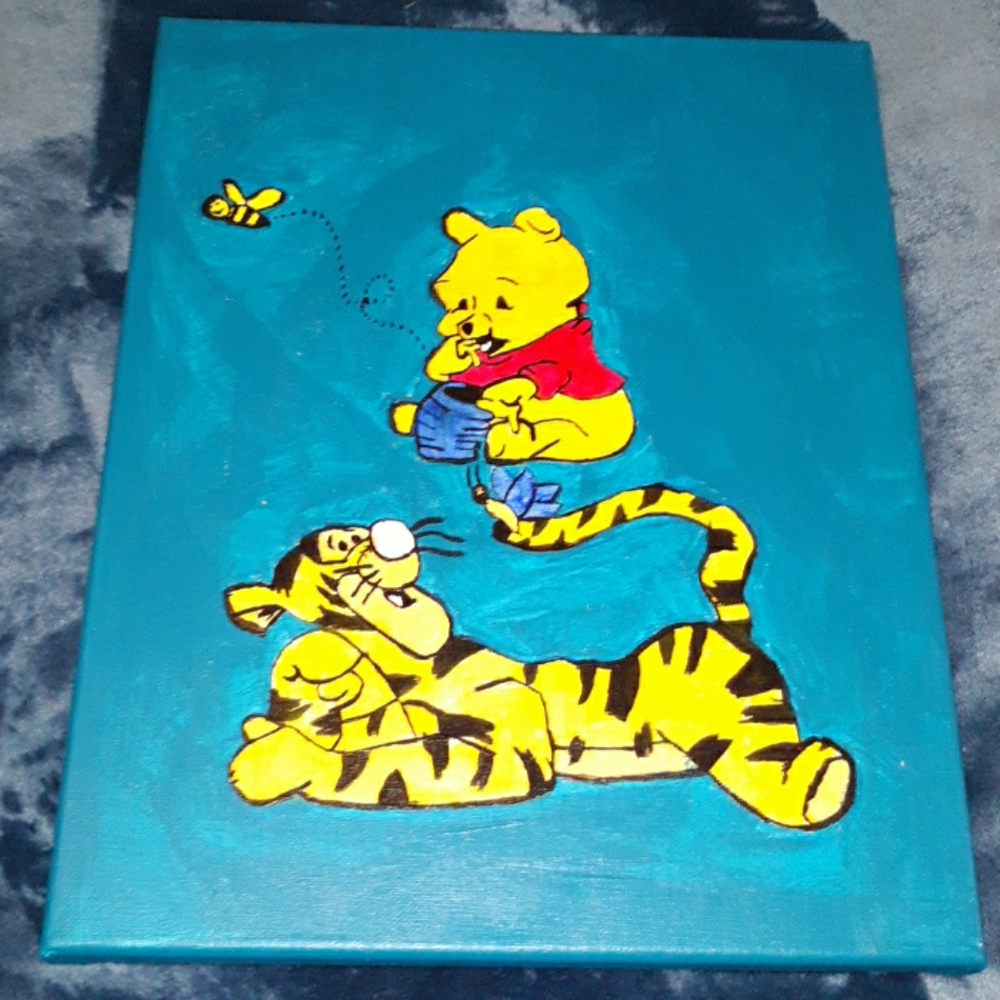 Hand drawn winnie the pooh and tiger